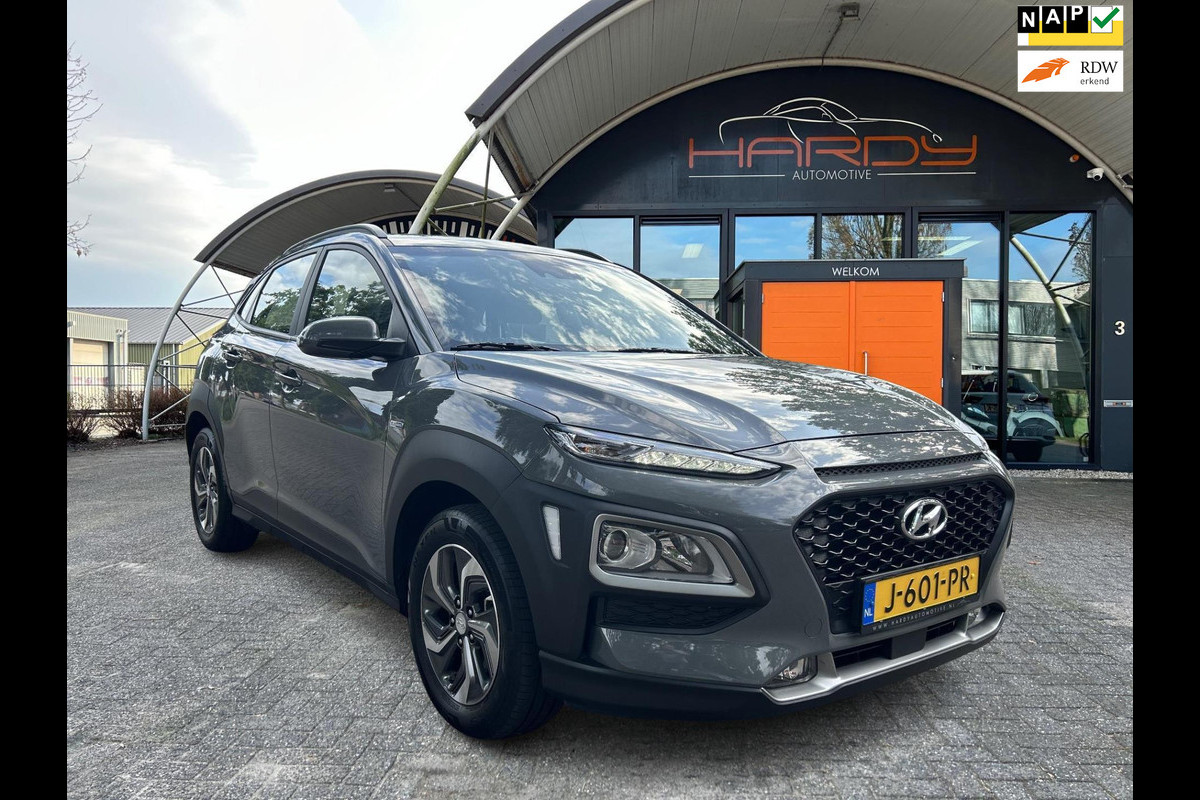 Hyundai Kona 1.6 GDI HEV Comfort Trekhaak 100% Dealer Onderhouden NL-Auto Rijklaarprijs! Hyundai Kona 1.6 GDI HEV Comfort Trekhaak 100% Dealer Onderhouden NL-Auto Rijklaarprijs!
