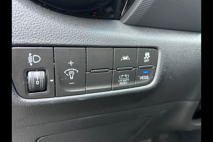 Hyundai Kona 1.6 GDI HEV Comfort Trekhaak 100% Dealer Onderhouden NL-Auto Rijklaarprijs!