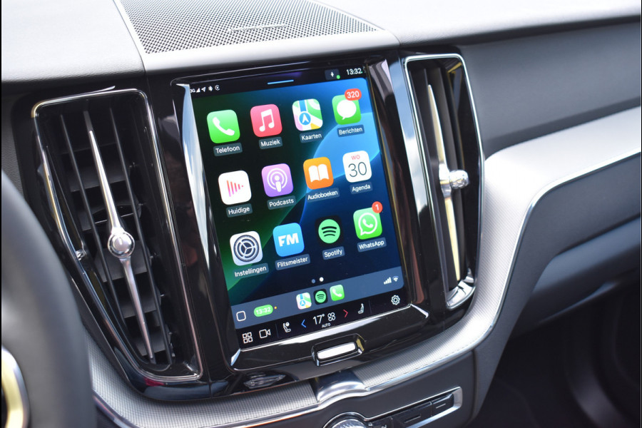 Volvo XC60 2.0 T6 Plug-in Hybrid AWD 253 Pk R-Design H/K Pano Memory Navi Leder 21 Inch
