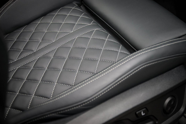 Audi Q5 50 TFSI e Quattro Competition S Edition S-Line 299pk Automaat! 1e|DLR|Panoramadak|Virtual Cockpit|Kuipstoelen|OLED|360|B&O