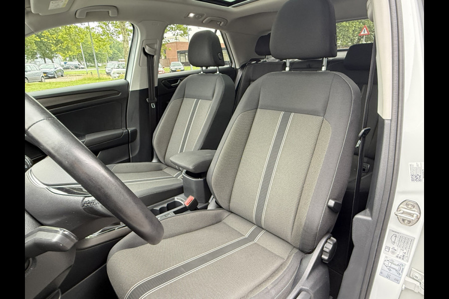 Volkswagen T-Roc BWJ 2019 | 1.0 TSI 116PK Style | PANO | CLIMA | NAVI | 17'' LMV | LED | PRIVACY GLASS