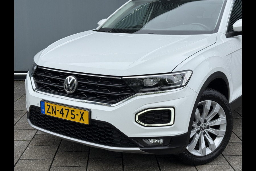 Volkswagen T-Roc BWJ 2019 | 1.0 TSI 116PK Style | PANO | CLIMA | NAVI | 17'' LMV | LED | PRIVACY GLASS