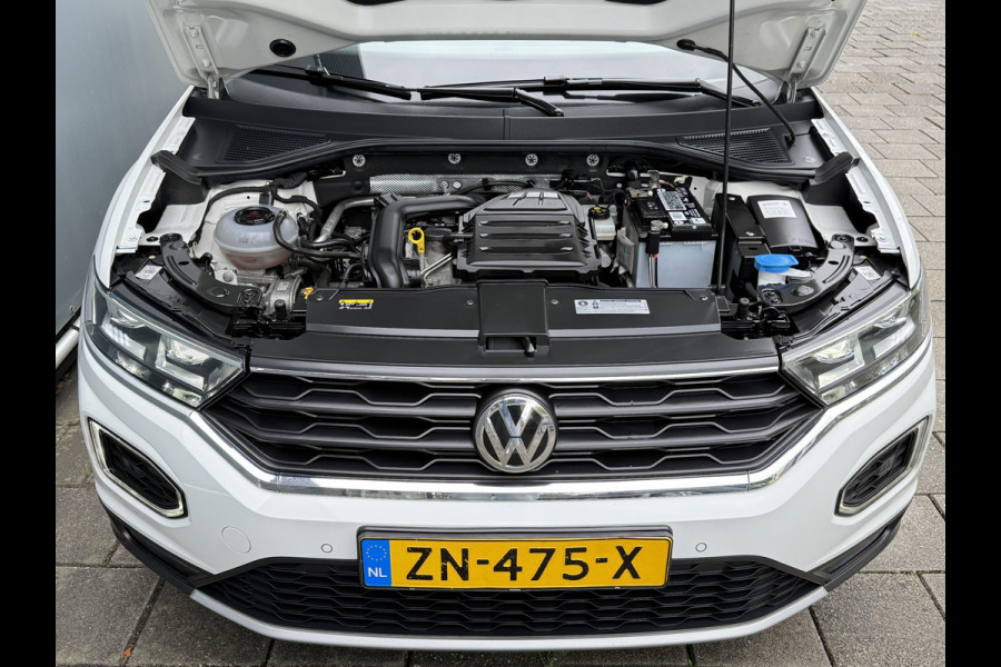 Volkswagen T-Roc BWJ 2019 | 1.0 TSI 116PK Style | PANO | CLIMA | NAVI | 17'' LMV | LED | PRIVACY GLASS
