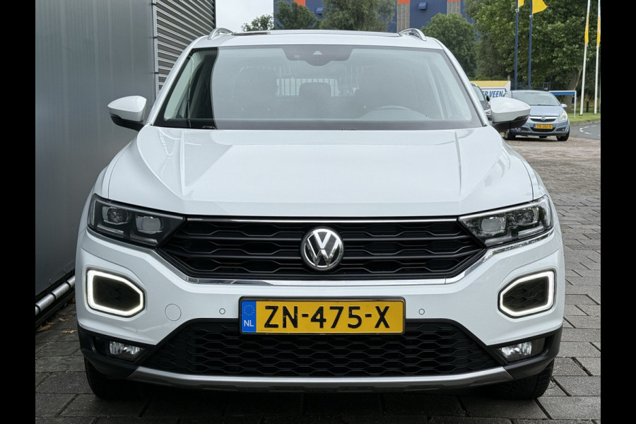 Volkswagen T-Roc BWJ 2019 | 1.0 TSI 116PK Style | PANO | CLIMA | NAVI | 17'' LMV | LED | PRIVACY GLASS