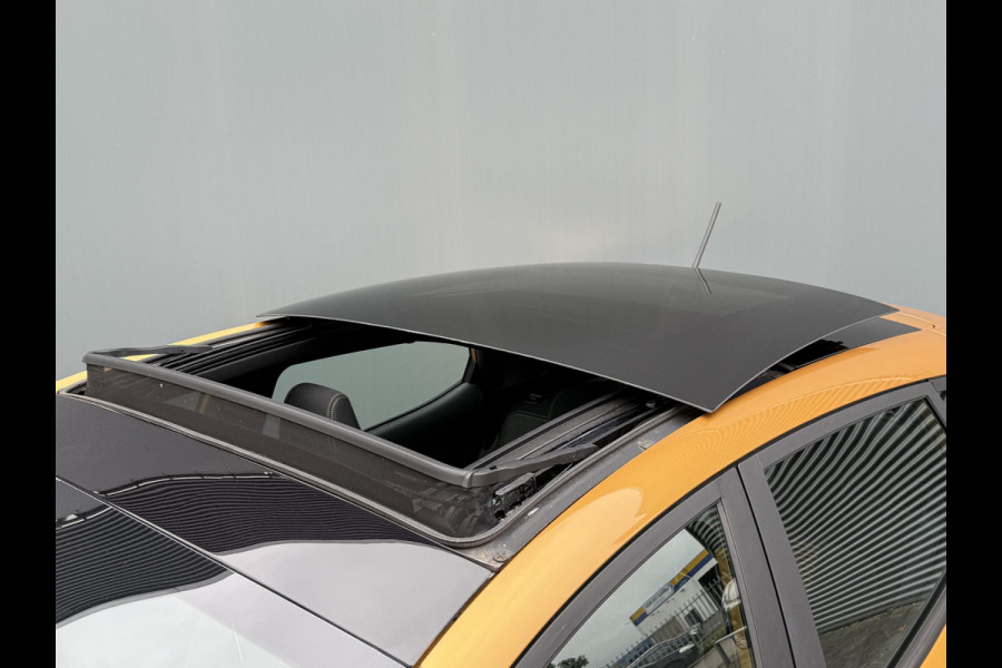 Ford Fiesta BWJ 2018 | 1.0T 100PK Active First Ed | PANO | CLIMA | NAVI | SPORTSTOELEN | CRUISE | TREKHAAK | PDC |