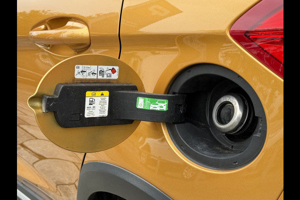 Ford Fiesta BWJ 2018 | 1.0T 100PK Active First Ed | PANO | CLIMA | NAVI | SPORTSTOELEN | CRUISE | TREKHAAK | PDC |