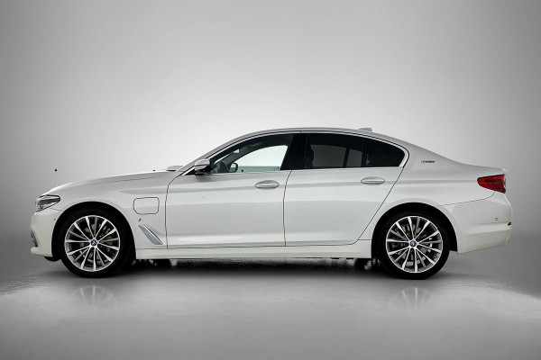 BMW 5 Serie 530e iPerformance High Executive(Dealer OnderH, Carplay, Comfort Zetels, Harman/ Kardon, Head-up, 360 camera, Etc)