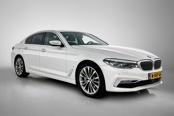BMW 5 Serie 530e iPerformance High Executive(Dealer OnderH, Carplay, Comfort Zetels, Harman/ Kardon, Head-up, 360 camera, Etc)