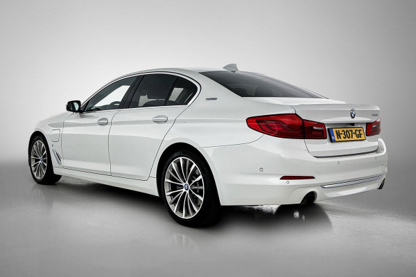 BMW 5 Serie 530e iPerformance High Executive(Dealer OnderH, Carplay, Comfort Zetels, Harman/ Kardon, Head-up, 360 camera, Etc)