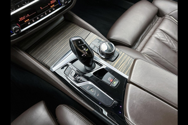 BMW 5 Serie 530e iPerformance High Executive(Dealer OnderH, Carplay, Comfort Zetels, Harman/ Kardon, Head-up, 360 camera, Etc)