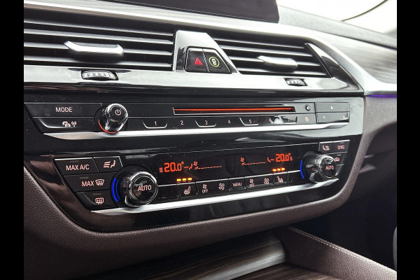 BMW 5 Serie 530e iPerformance High Executive(Dealer OnderH, Carplay, Comfort Zetels, Harman/ Kardon, Head-up, 360 camera, Etc)