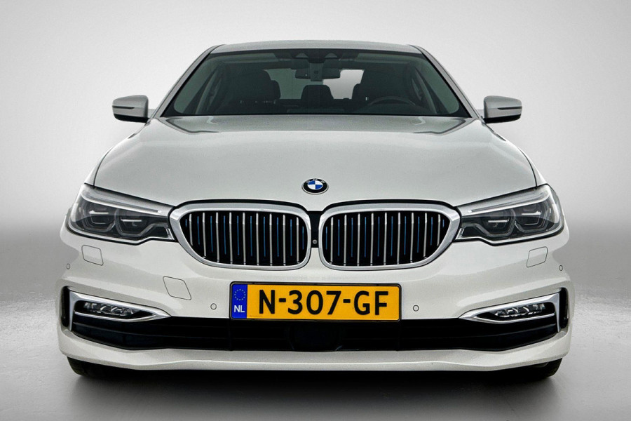 BMW 5 Serie 530e iPerformance High Executive(Dealer OnderH, Carplay, Comfort Zetels, Harman/ Kardon, Head-up, 360 camera, Etc)