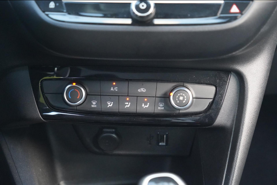 Opel Corsa 1.2 Edition / Navigatie / Camera / Cruise / Carplay / Airco