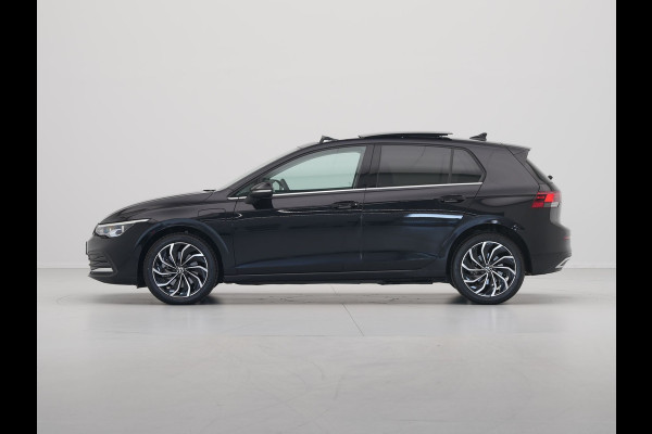 Volkswagen Golf 1.4 eHybrid 204pk Panorama Navi via app Camera Side assist 338