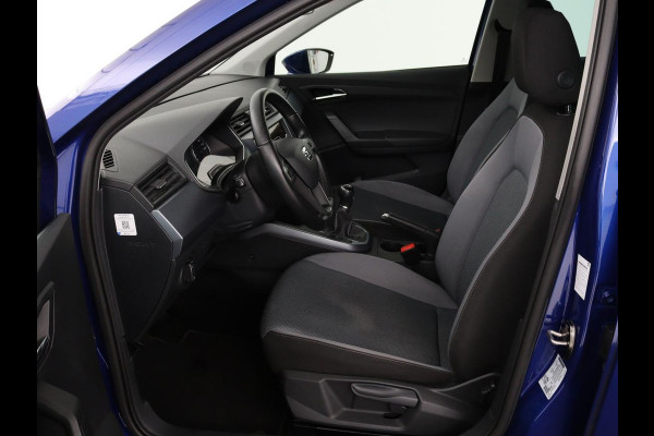 Seat Arona 1.0 TSI Style | Carplay | Climate control | Navigatie | Parkeerhulp | Cruise control | Bluetooth | Getint glas