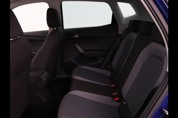 Seat Arona 1.0 TSI Style | Carplay | Climate control | Navigatie | Parkeerhulp | Cruise control | Bluetooth | Getint glas