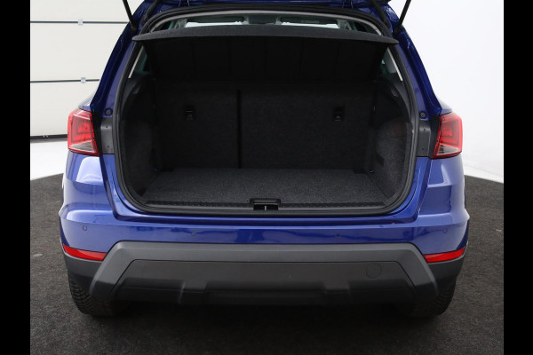 Seat Arona 1.0 TSI Style | Carplay | Climate control | Navigatie | Parkeerhulp | Cruise control | Bluetooth | Getint glas