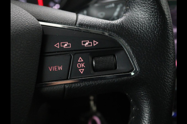 Seat Arona 1.0 TSI Style | Carplay | Climate control | Navigatie | Parkeerhulp | Cruise control | Bluetooth | Getint glas