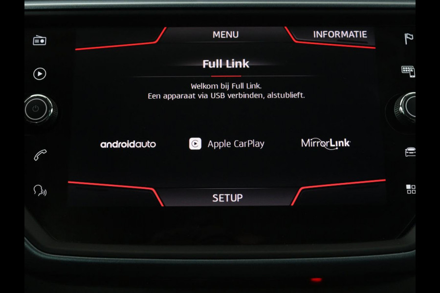 Seat Arona 1.0 TSI Style | Carplay | Climate control | Navigatie | Parkeerhulp | Cruise control | Bluetooth | Getint glas