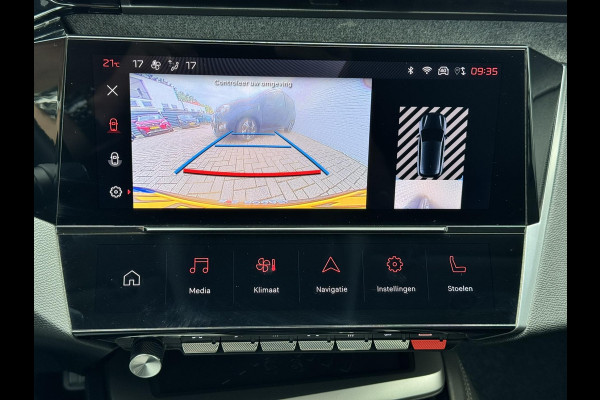 Peugeot 308 1.2 PureTech Allure Adaptive cruise Climate control Stoelverwarming AppleCarplay / Android Auto Navigatie