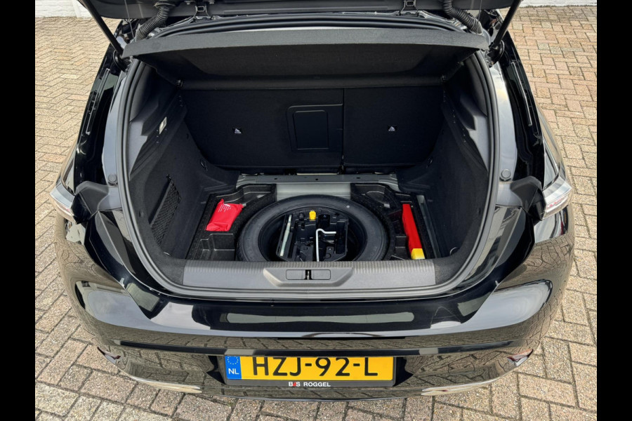 Peugeot 308 1.2 PureTech Allure Adaptive cruise Climate control Stoelverwarming AppleCarplay / Android Auto Navigatie
