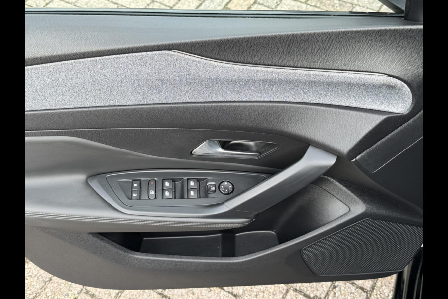 Peugeot 308 1.2 PureTech Allure Adaptive cruise Climate control Stoelverwarming AppleCarplay / Android Auto Navigatie