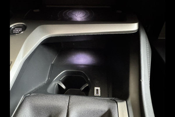 Peugeot 308 1.2 PureTech Allure Adaptive cruise Climate control Stoelverwarming AppleCarplay / Android Auto Navigatie