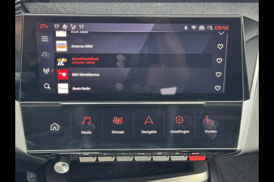 Peugeot 308 1.2 PureTech Allure Adaptive cruise Climate control Stoelverwarming AppleCarplay / Android Auto Navigatie