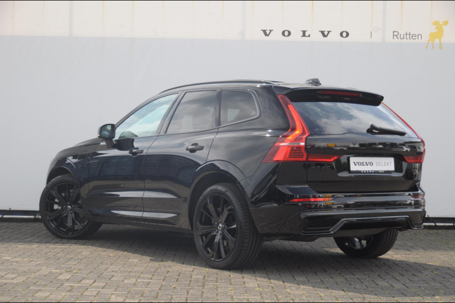 Volvo XC60 T6 350PK Automaat AWD Plus Black Edition / Cruise control / Elektrische achterklep / Apple carplay / parkeersensoren met camera / Elektrische stoelen / Panoramadak / Sportstoelen / Stoel - en stuurwielverwarming / Keyless entry