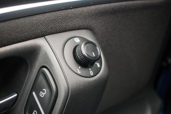Volkswagen Polo 1.2 TSI Comfortline Business ORG NL [ Carplay Parkeersensoren Navigatie Cruise Control Airco ]