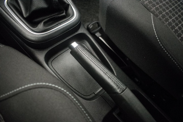 Volkswagen Polo 1.2 TSI Comfortline Business ORG NL [ Carplay Parkeersensoren Navigatie Cruise Control Airco ]