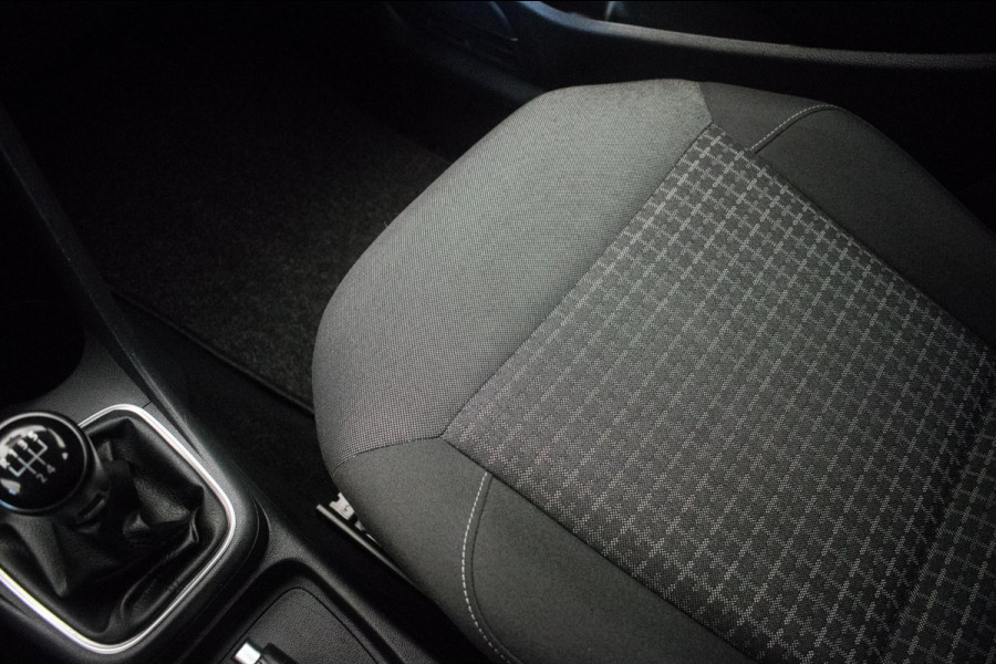 Volkswagen Polo 1.2 TSI Comfortline Business ORG NL [ Carplay Parkeersensoren Navigatie Cruise Control Airco ]