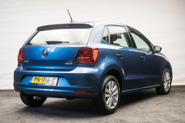 Volkswagen Polo 1.2 TSI Comfortline Business ORG NL [ Carplay Parkeersensoren Navigatie Cruise Control Airco ]