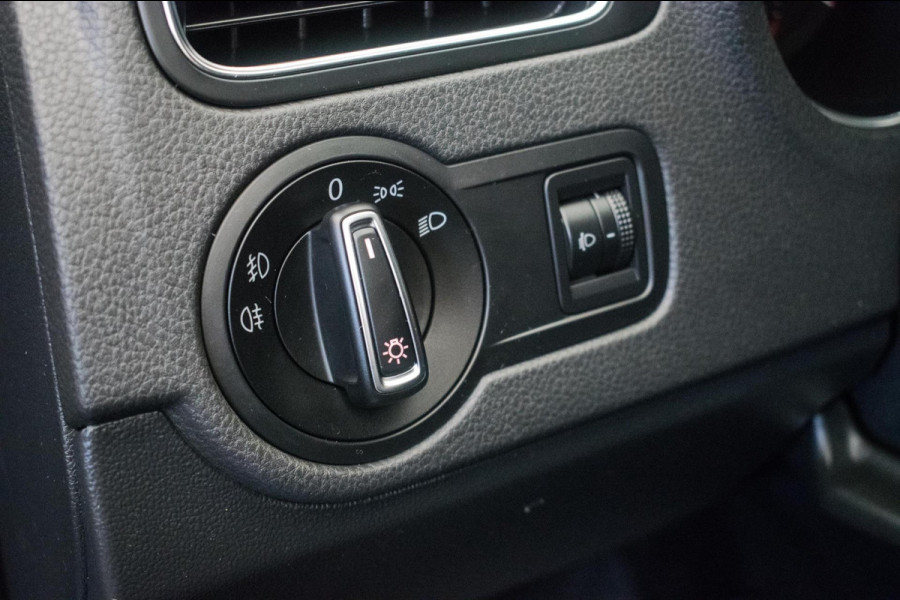 Volkswagen Polo 1.2 TSI Comfortline Business ORG NL [ Carplay Parkeersensoren Navigatie Cruise Control Airco ]