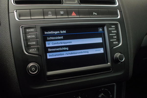 Volkswagen Polo 1.2 TSI Comfortline Business ORG NL [ Carplay Parkeersensoren Navigatie Cruise Control Airco ]