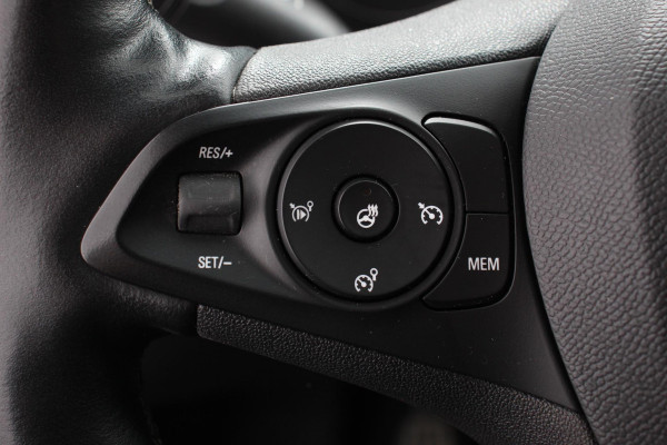 Opel Corsa 1.2 75 pk Edition | Navigatie | Apple Carplay/Android Auto | Parkeersensor achter | Cruise Control | Stoel- en stuurverwarming | Getinte ramen | Lane Assist