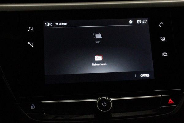 Opel Corsa 1.2 75 pk Edition | Navigatie | Apple Carplay/Android Auto | Parkeersensor achter | Cruise Control | Stoel- en stuurverwarming | Getinte ramen | Lane Assist