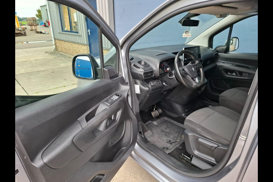 Opel Combo 1.5D L2H1 Edition AUTOMAAT / AIRCO / CRUISE CONTROLE / TREKHAAK / EURO 6
