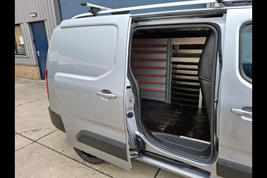 Opel Combo 1.5D L2H1 Edition AUTOMAAT / AIRCO / CRUISE CONTROLE / TREKHAAK / EURO 6