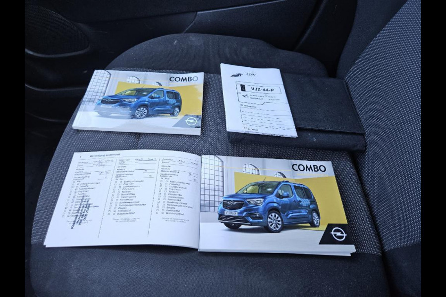Opel Combo 1.5D L2H1 Edition AUTOMAAT / AIRCO / CRUISE CONTROLE / TREKHAAK / EURO 6