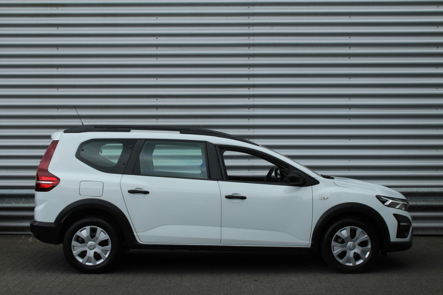Dacia Jogger 1.0 TCe 111pk Essential 7p. NL-Auto NAP Airco Cruise CPV El. Ramen Dakreling