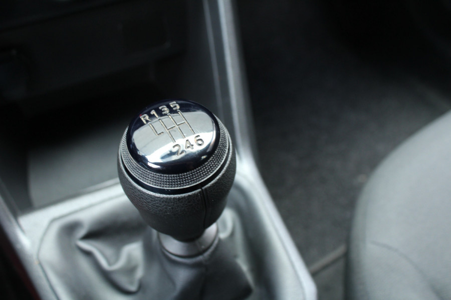 Dacia Jogger 1.0 TCe 111pk Essential 7p. NL-Auto NAP Airco Cruise CPV El. Ramen Dakreling