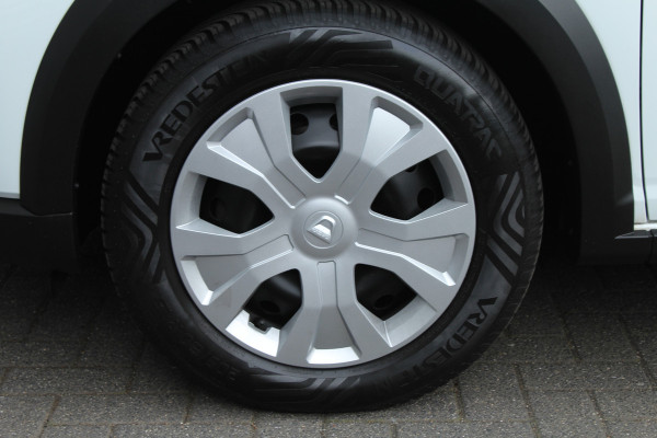 Dacia Jogger 1.0 TCe 111pk Essential 7p. NL-Auto NAP Airco Cruise CPV El. Ramen Dakreling