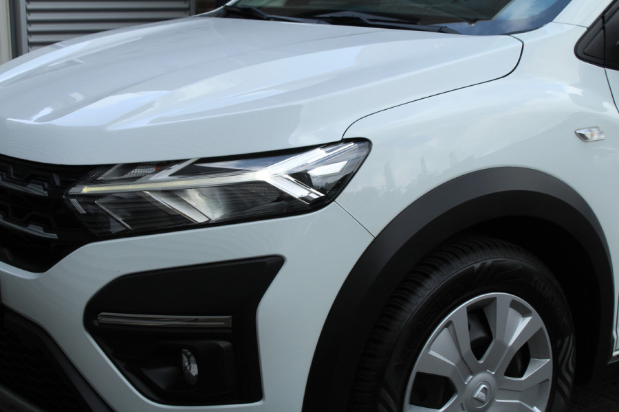 Dacia Jogger 1.0 TCe 111pk Essential 7p. NL-Auto NAP Airco Cruise CPV El. Ramen Dakreling