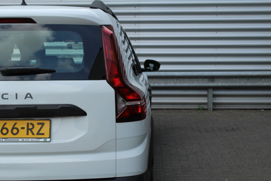 Dacia Jogger 1.0 TCe 111pk Essential 7p. NL-Auto NAP Airco Cruise CPV El. Ramen Dakreling