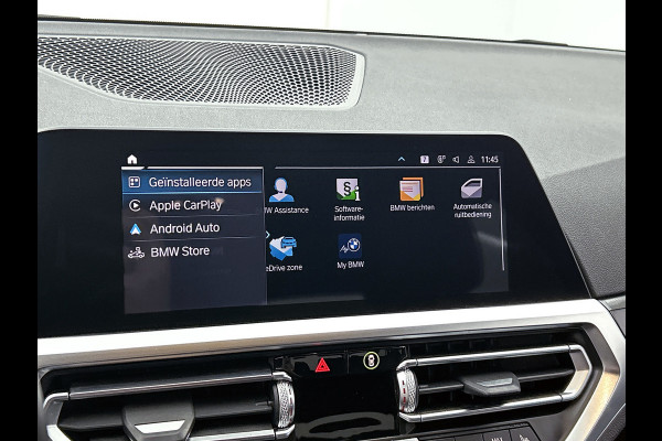 BMW 3-serie 330e eDrive Edition Sport-Line (NL-auto, Dealer OnderH, Sfeerverlichting, Camera, StoelV, Cruise, Leder, Etc)