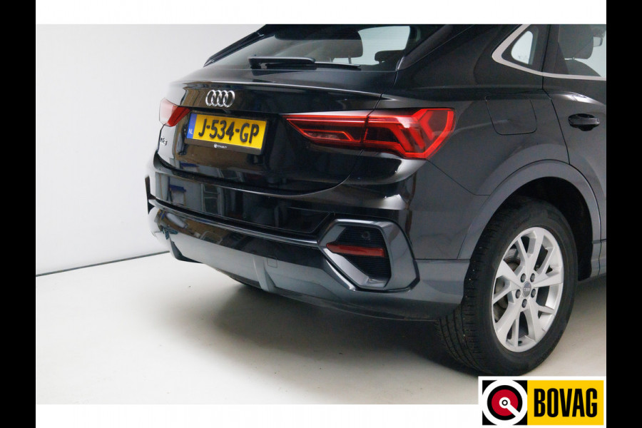 Audi Q3 Sportback 35 TFSI Business Edition 150 PK | Panoramadak | Leer | 360 camera | El. achterklep Stoelverwarming, Navigatie, App-connect, Lane assist, Cruise, Led verlichting, Regensensor