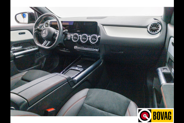 Mercedes-Benz GLA 250 e AMG Line Star Edition 218 PK | Face-lift | Nightpakket | Achteruitrijcamera | Sfeerverlichting All-season, Electrische achterklep, Keyless, Adaptive cruise, Draadloze tel.lader