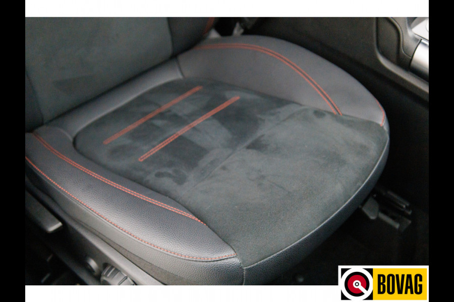 Mercedes-Benz GLA 250 e AMG Line Star Edition 218 PK | Face-lift | Nightpakket | Achteruitrijcamera | Sfeerverlichting All-season, Electrische achterklep, Keyless, Adaptive cruise, Draadloze tel.lader
