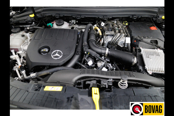 Mercedes-Benz GLA 250 e AMG Line Star Edition 218 PK | Face-lift | Nightpakket | Achteruitrijcamera | Sfeerverlichting All-season, Electrische achterklep, Keyless, Adaptive cruise, Draadloze tel.lader